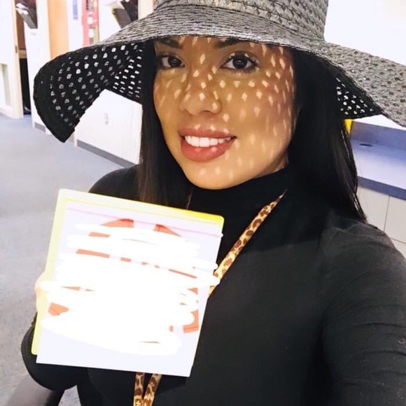 Meet Your Lister! - Picture 2 of 7